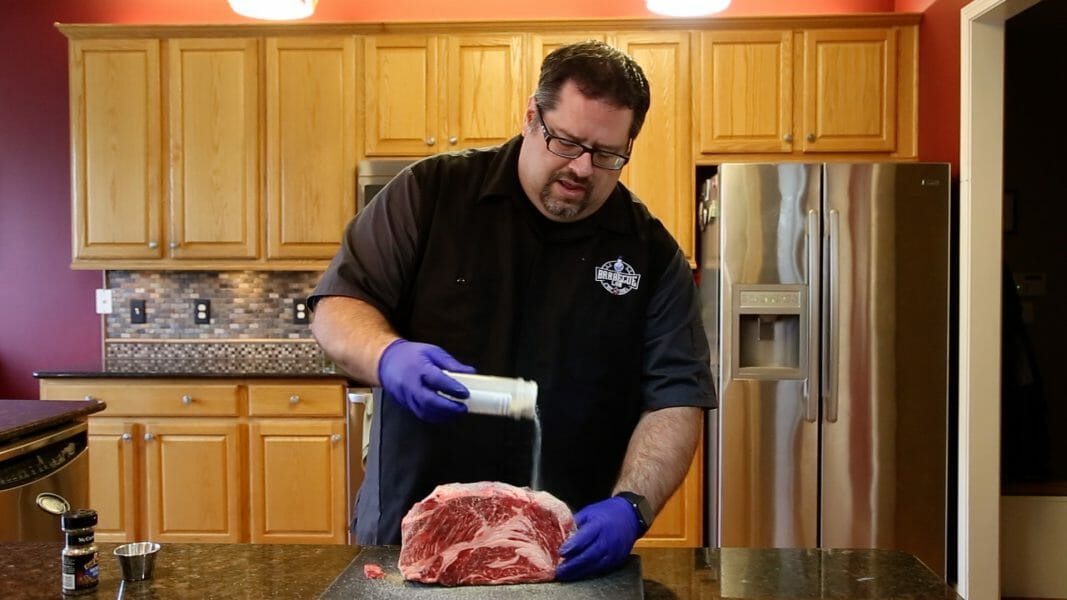 seasoning the chuck roast