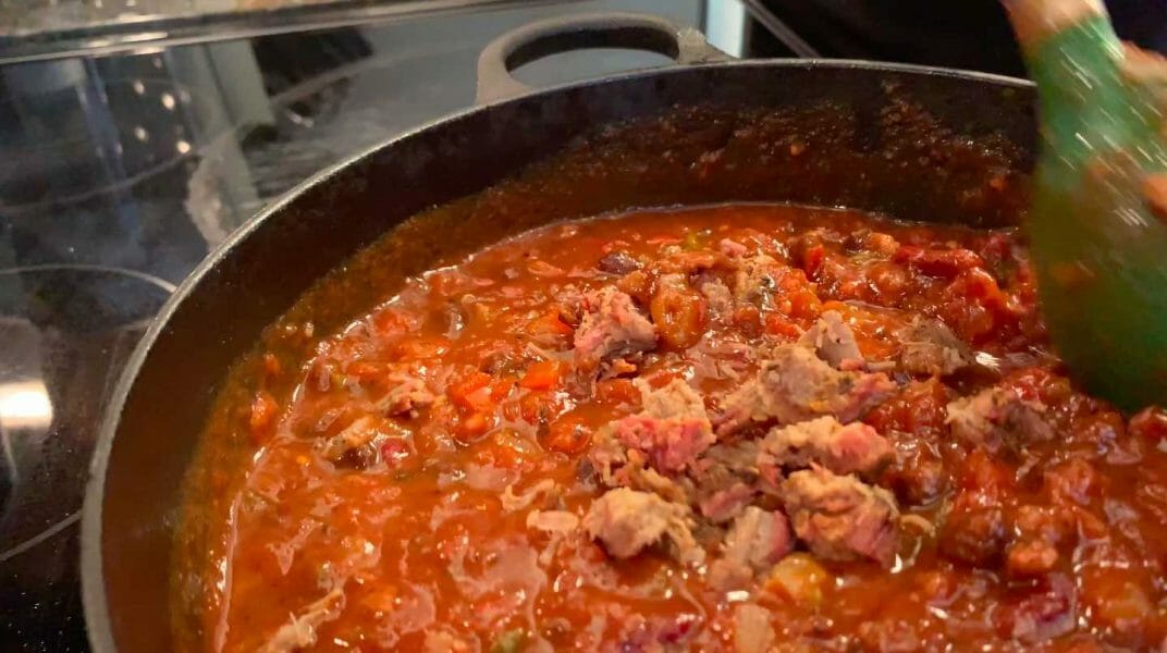 adding brisket to chili