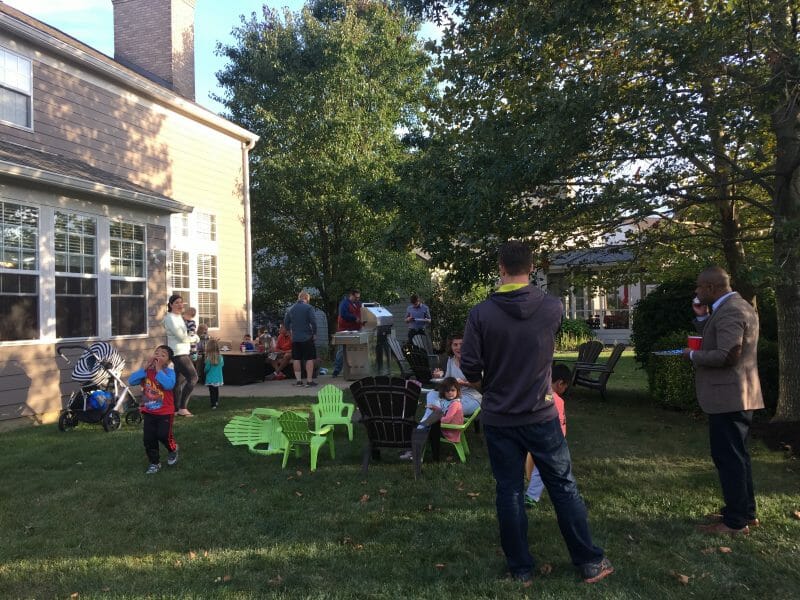 small group grilled pizza party