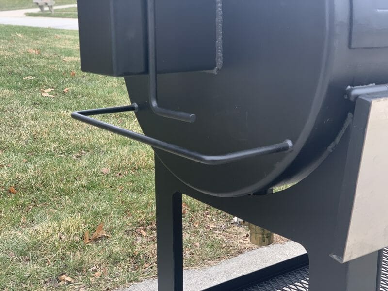 handle for pulling the offset smoker