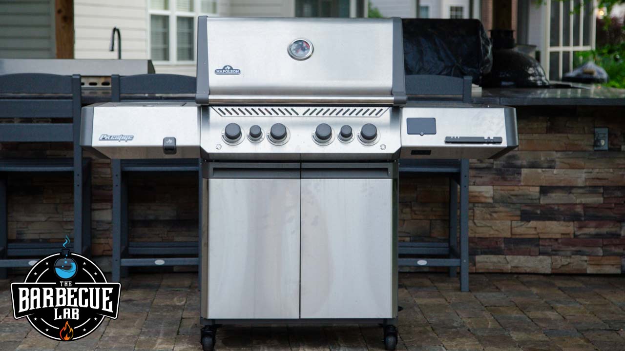 Napoleon Prestige 500 Connected gas grill