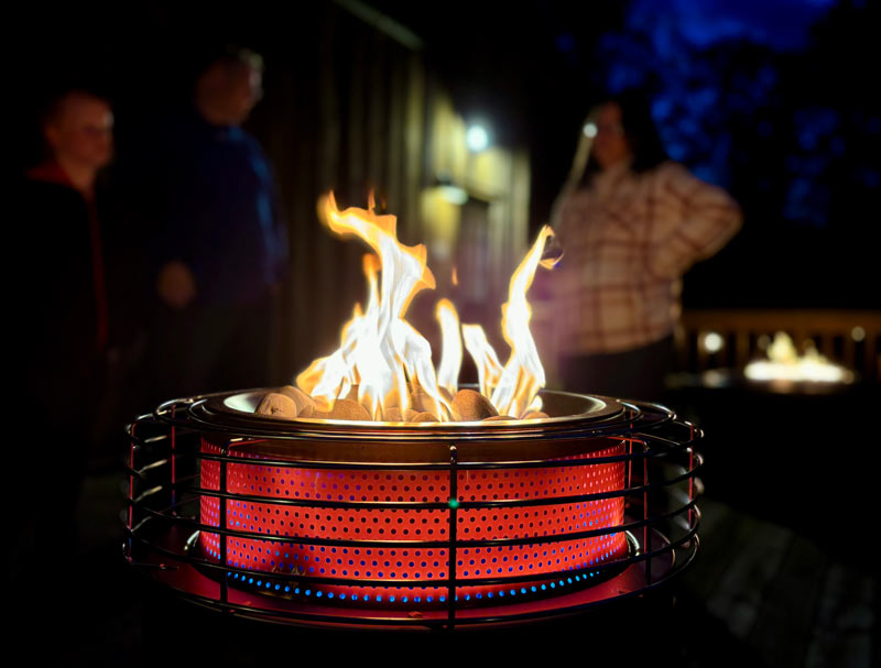 Fireside-360-1 radiant warmth with zero effort coming from the Ninja Fireside 360