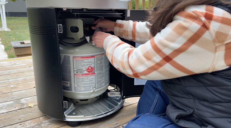 Ninja-propane Ninja infinity flame gas fire pit allows for a hidden tank inside