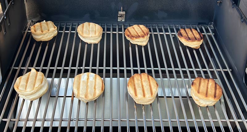 biscuit-test testing the cooking space of a pellet grill for hot spots and lower temperature spots