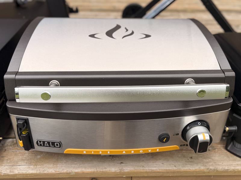 Halo Elite 1B outdoor gas griddle