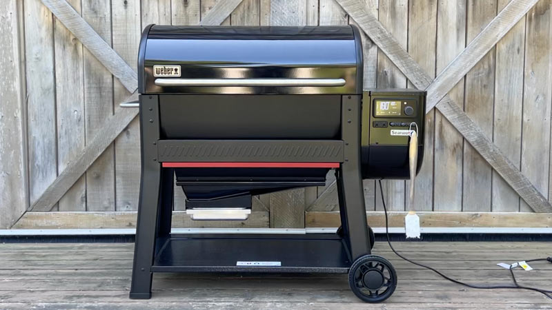 Weber Searwood XL pellet smoker